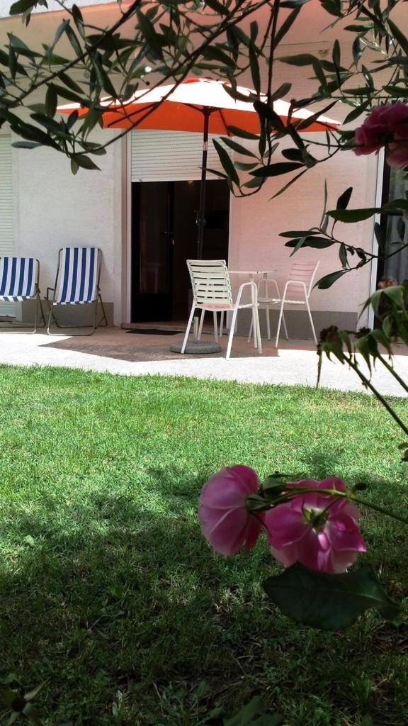 Apartments Adriatic 3 Selce Habitación foto